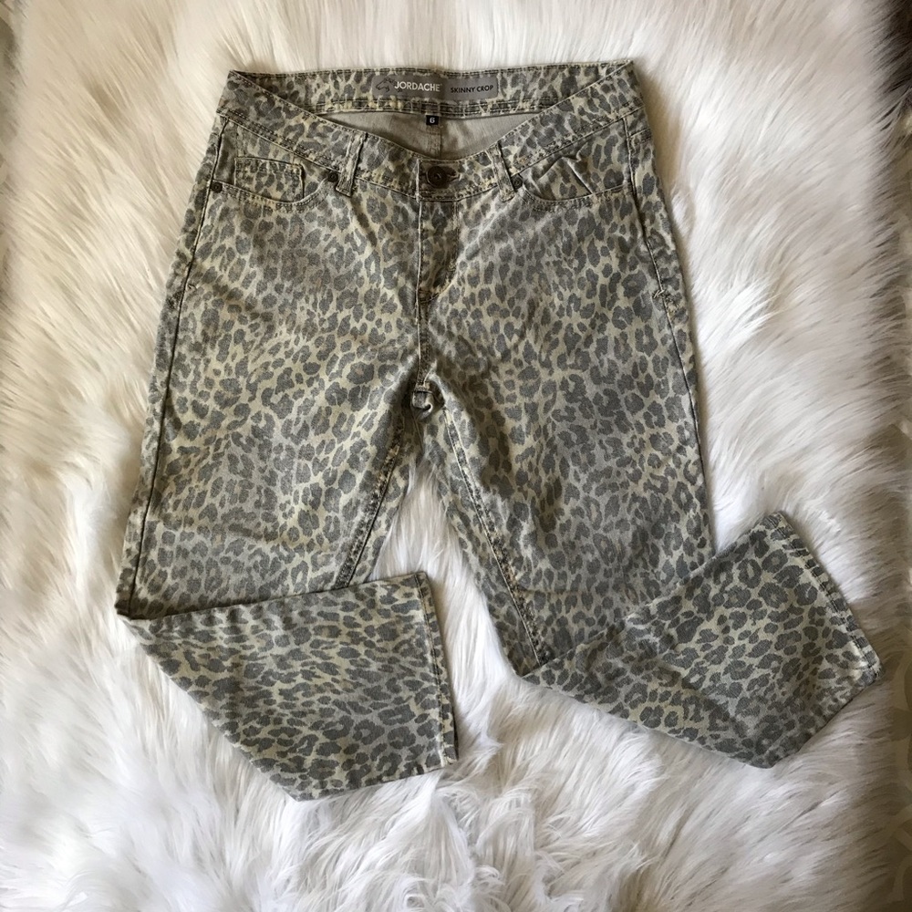 Jordache Skinny Crop Jeans - Picture 4 of 6